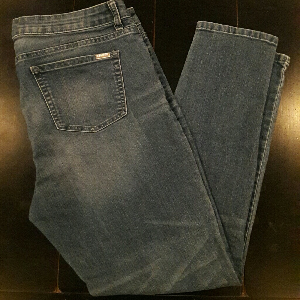 Jennifer Lopez skinny jeans